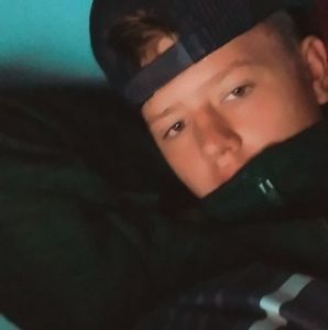 Meet your Posher, Brandon